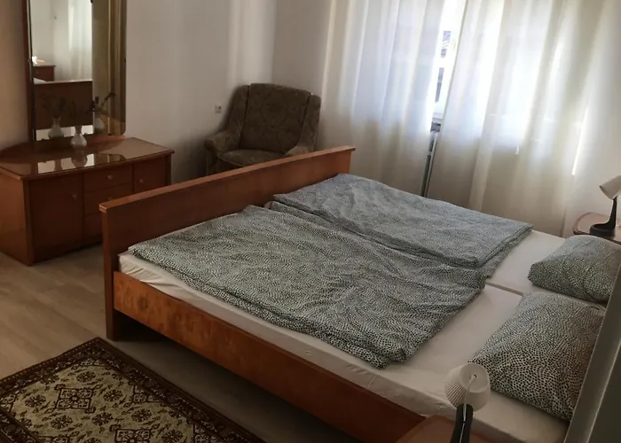 Ferienwohnung, Solms-obendorf